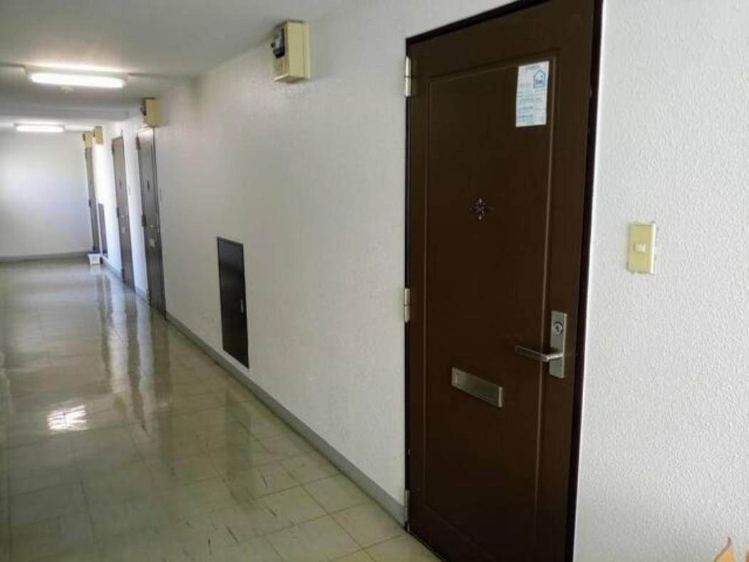 イーホライズン北2条ビル Apartment